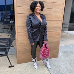 Amazon The Drop Women's Black Double-Breasted Shirt by highlowluxxe Size: Large